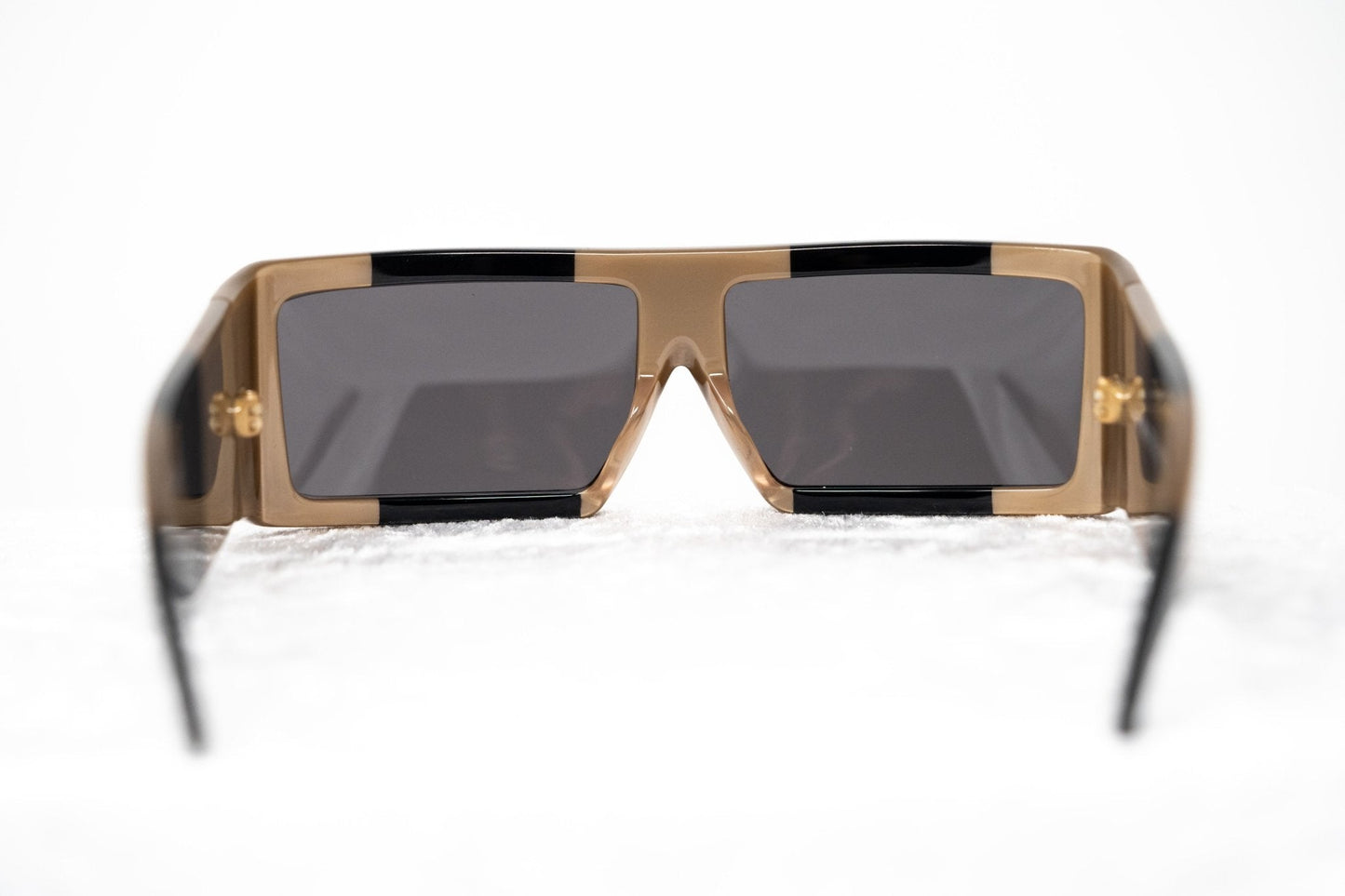 Jeremy Scott Men's Sunglasses Rectangular Big Tut Brown and Grey 6JSBIGTUTGOLDBLACK