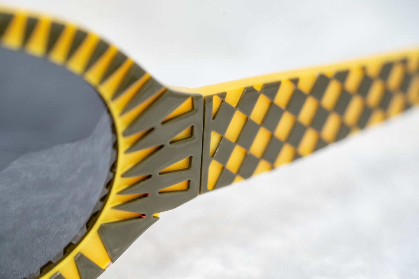 Jeremy Scott Sunglasses Wrap Around Black Yellow and Grey JSWRAPC4SUN