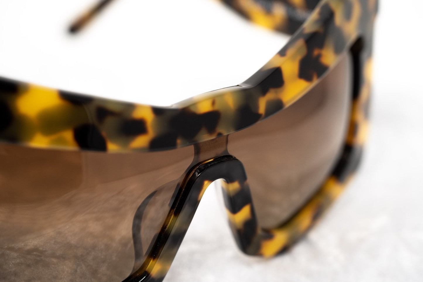Kokon To Zai Ladies Sunglasses Mask Tortoise Shell and Brown KTZ7C2SUN