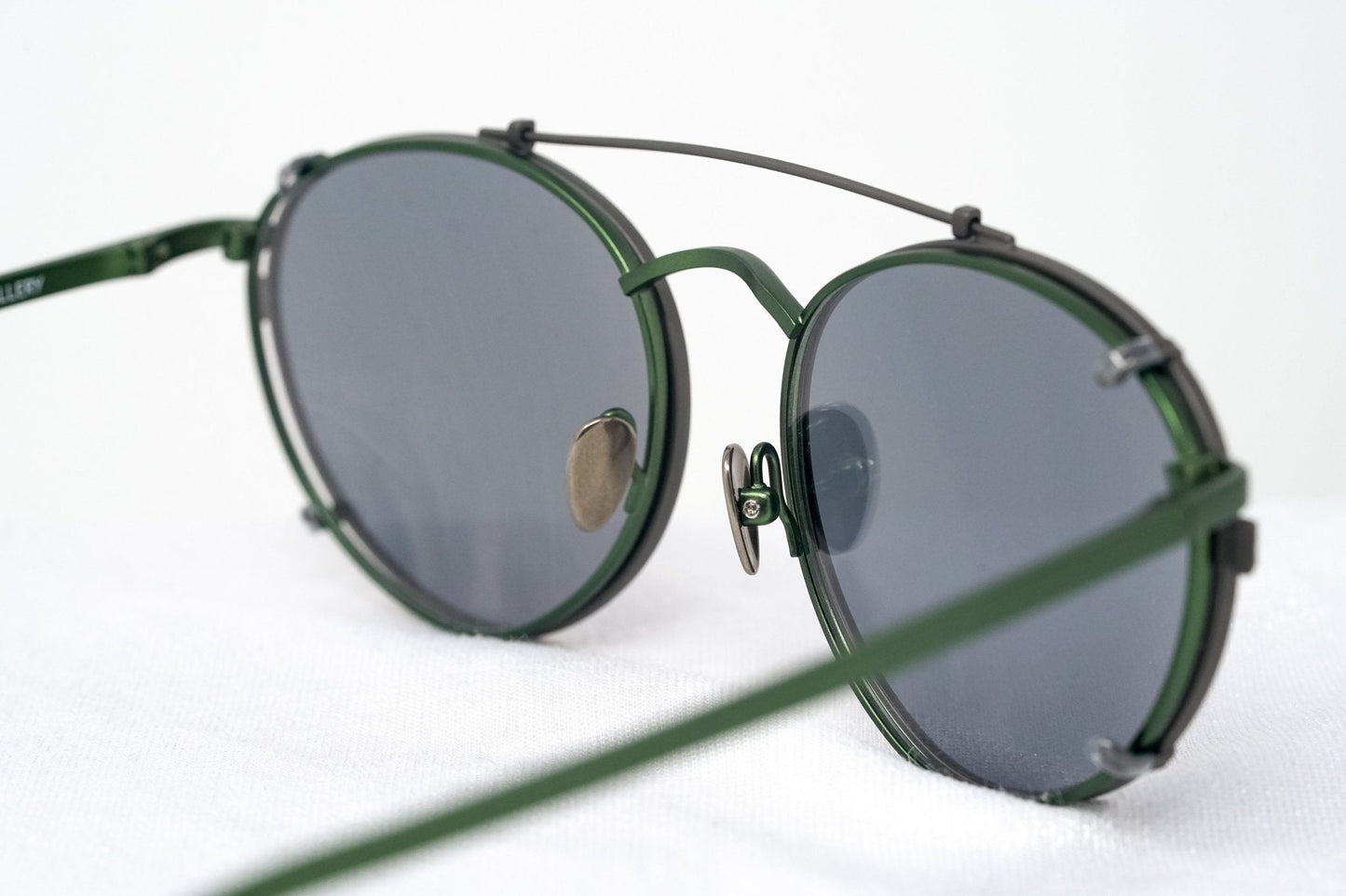 Kris Van Assche Sunglasses Round Green and Gunmetal Grey