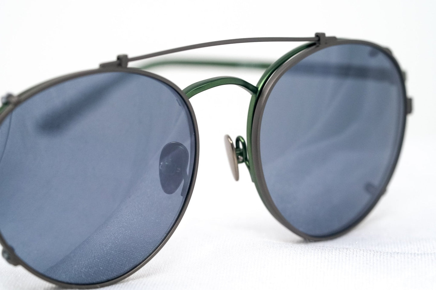 Kris Van Assche Sunglasses Round Green and Gunmetal Grey
