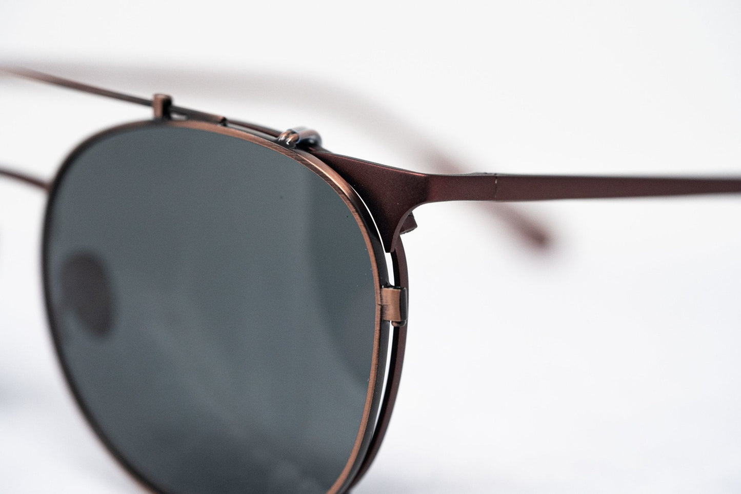 Kris Van Assche Sunglasses Round Antique Bronze and Grey KVA69C5SUN