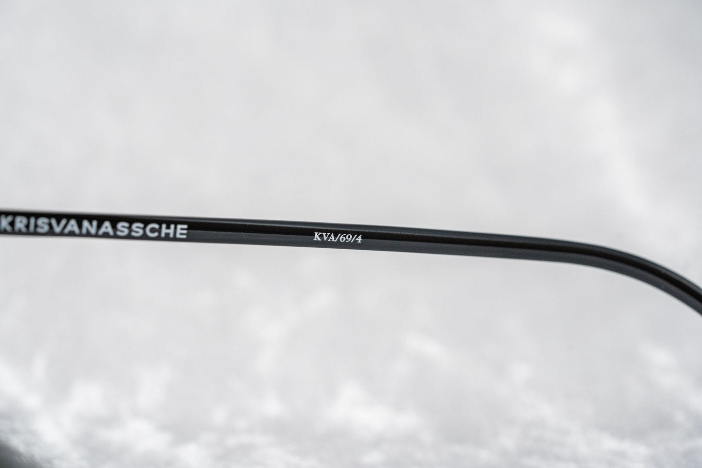 Kris Van Assche Sunglasses Round Shiny Black and Green KVA69C4SUN
