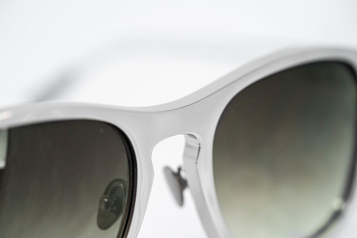 Kris Van Assche Sunglasses D-Frame Silver and Green