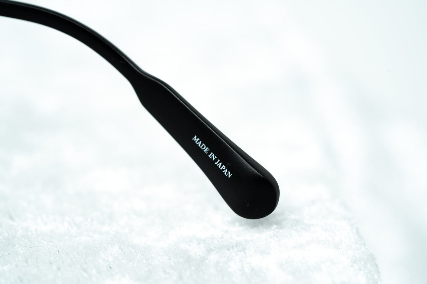 Kris Van Assche Sunglasses D-Frame Black and Green