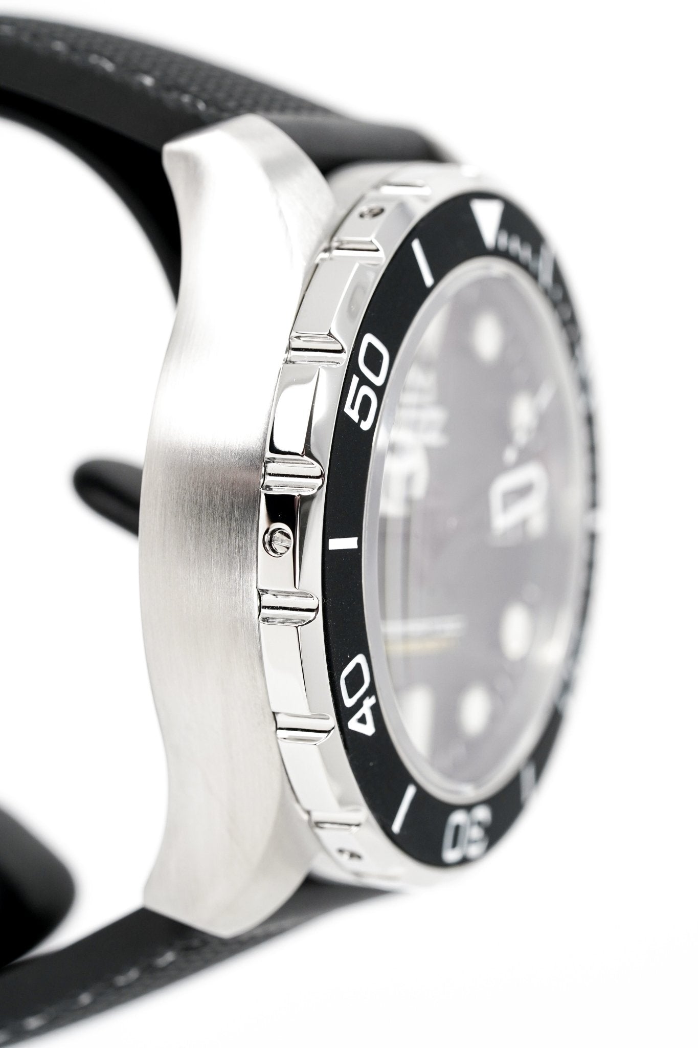 M2Z Men's Watch Diver 200 Black 200-002