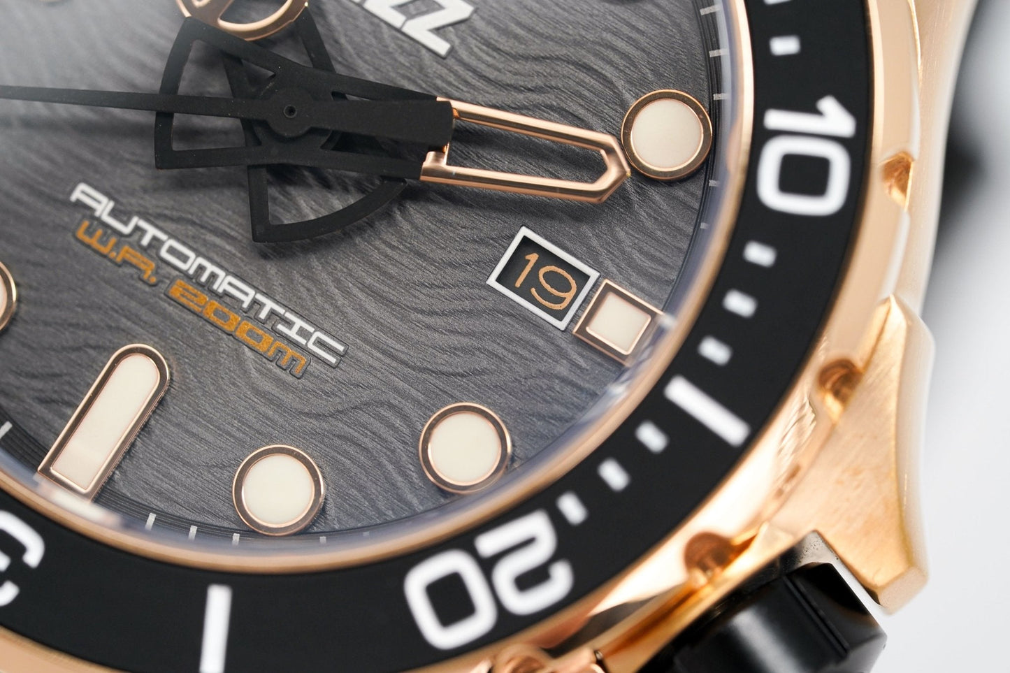 M2Z Men's Watch Diver 200 Black IP Rose Gold 200-008