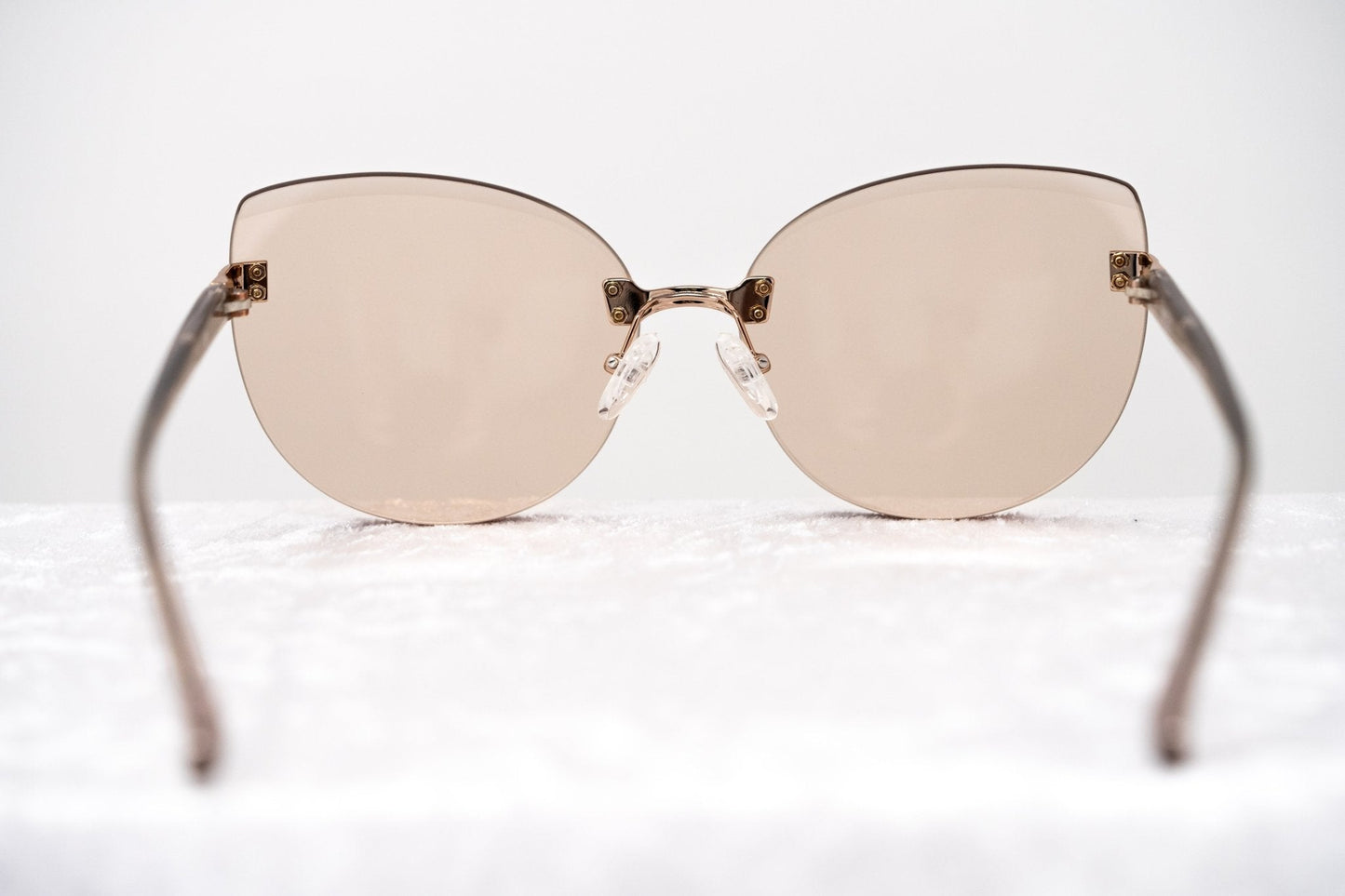 NO 21 Ladies Sunglasses Cat Eye Rose Gold and Peach N21S15C5SUN