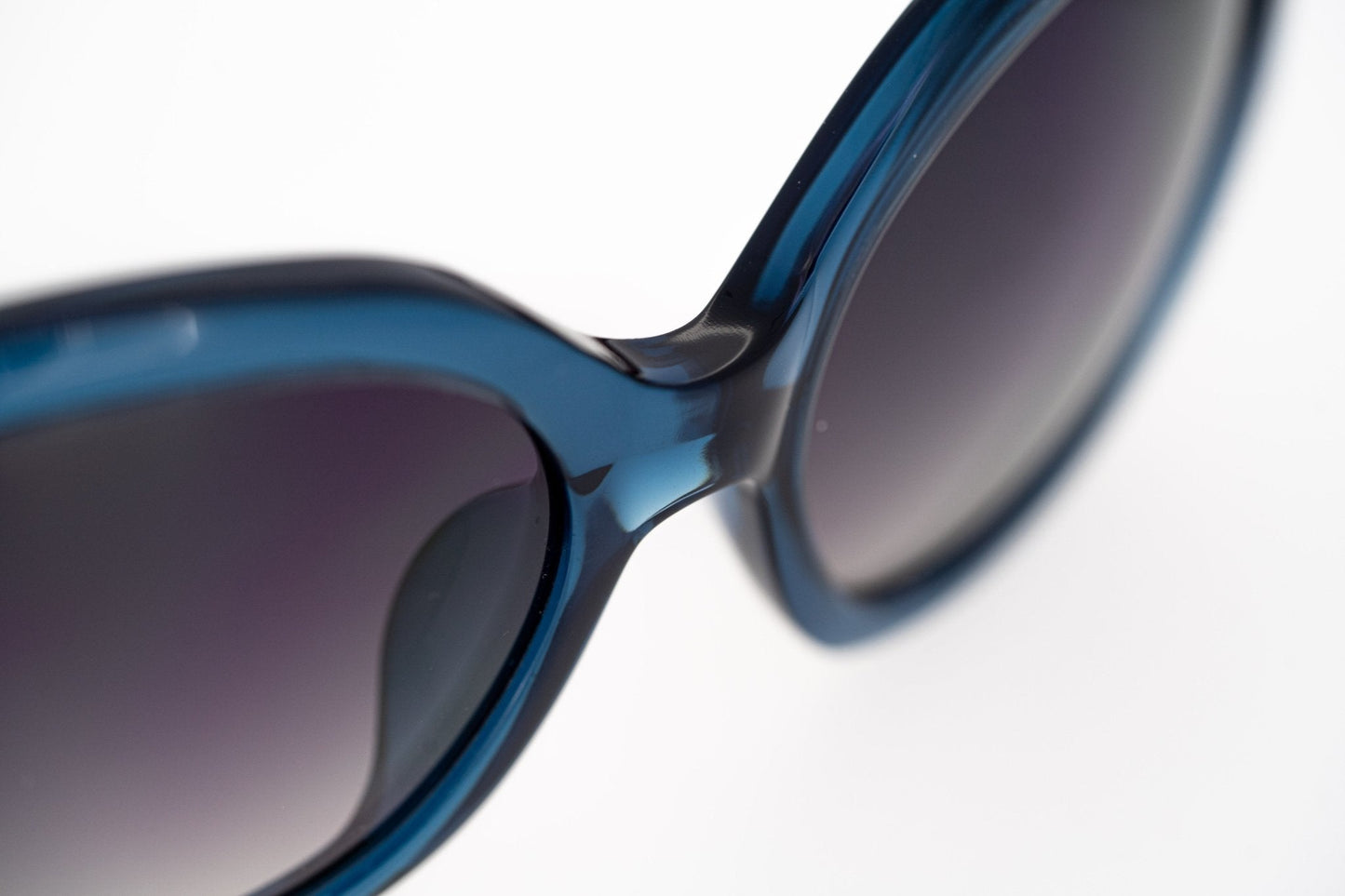 Oscar De La Renta Sunglasses Jackie O Blue and Grey