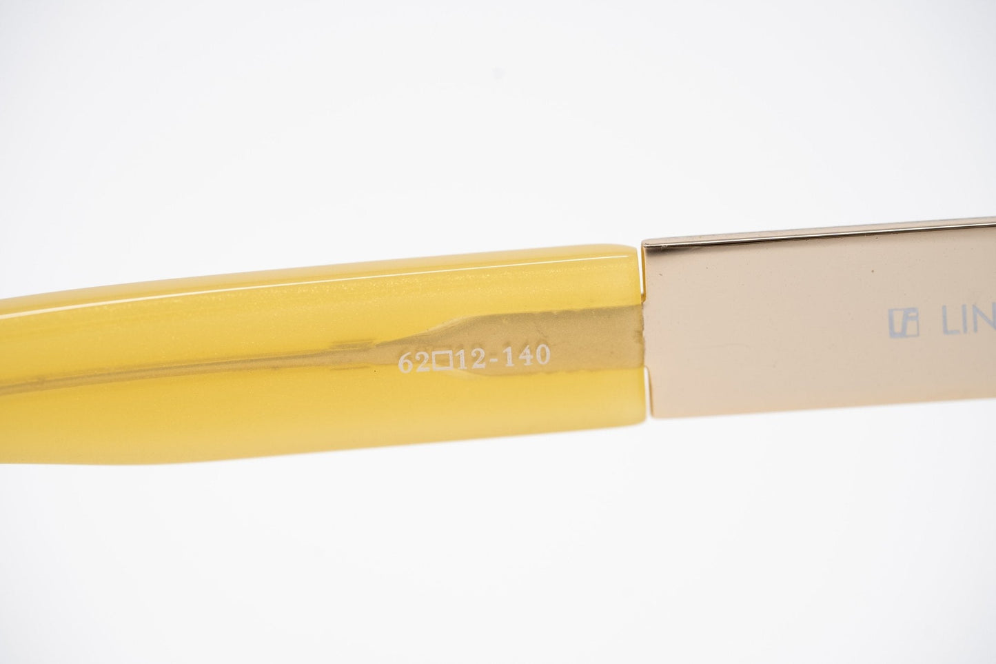 Oscar De La Renta Sunglasses Oversized Gold