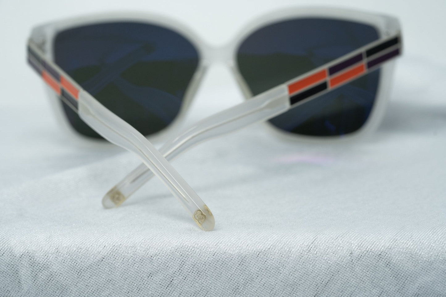 Oscar De La Renta Sunglasses Oversized Clear and Green