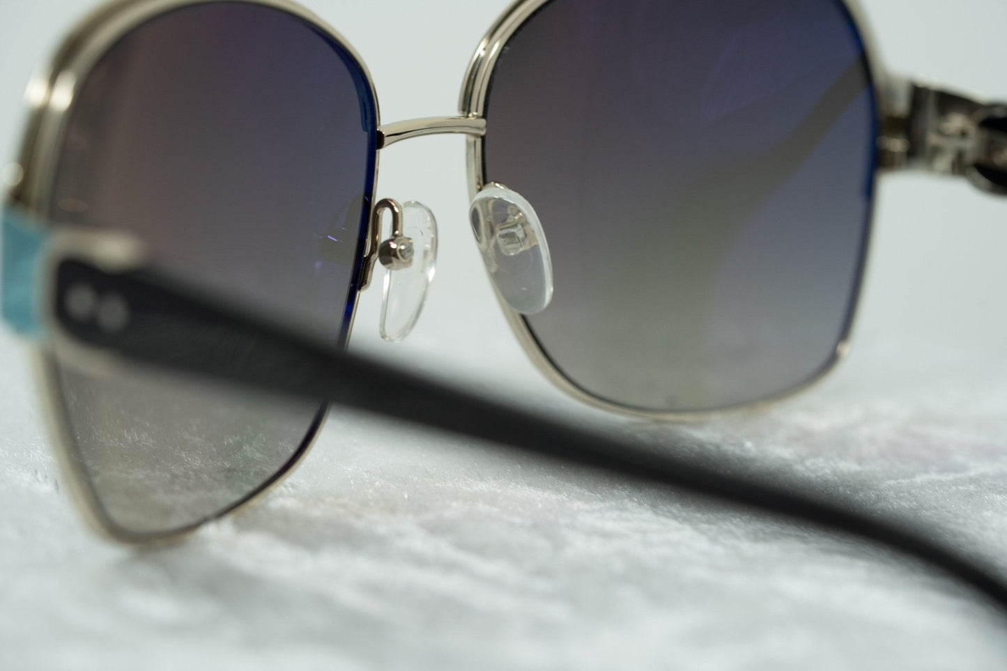 Oscar De La Renta Sunglasses Oversized Aquamarine Enamel and Grey