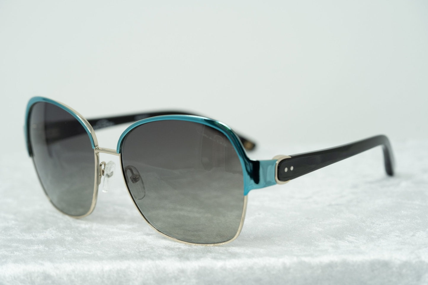 Oscar De La Renta Sunglasses Oversized Aquamarine Enamel and Grey