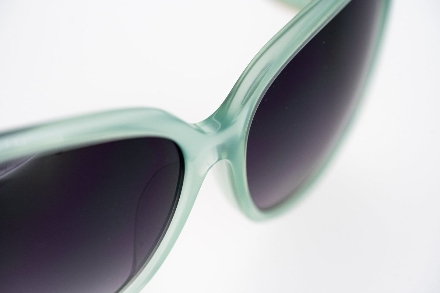 Oscar De La Renta Sunglasses Oversized Mint and Grey