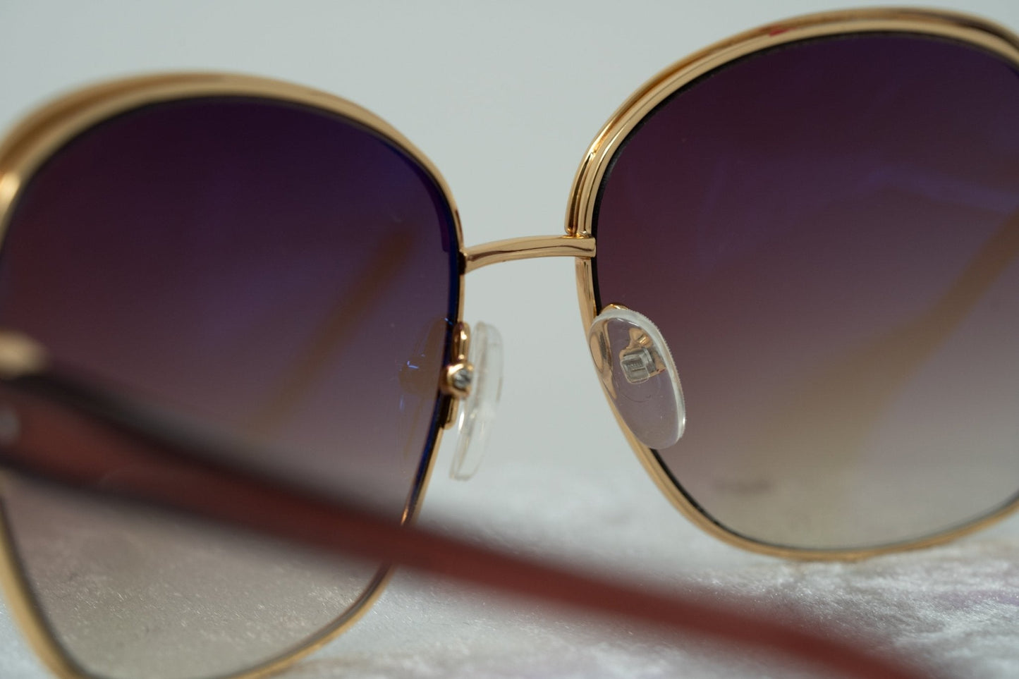 Oscar De La Renta Sunglasses Oversized Russian Gold Red and Grey