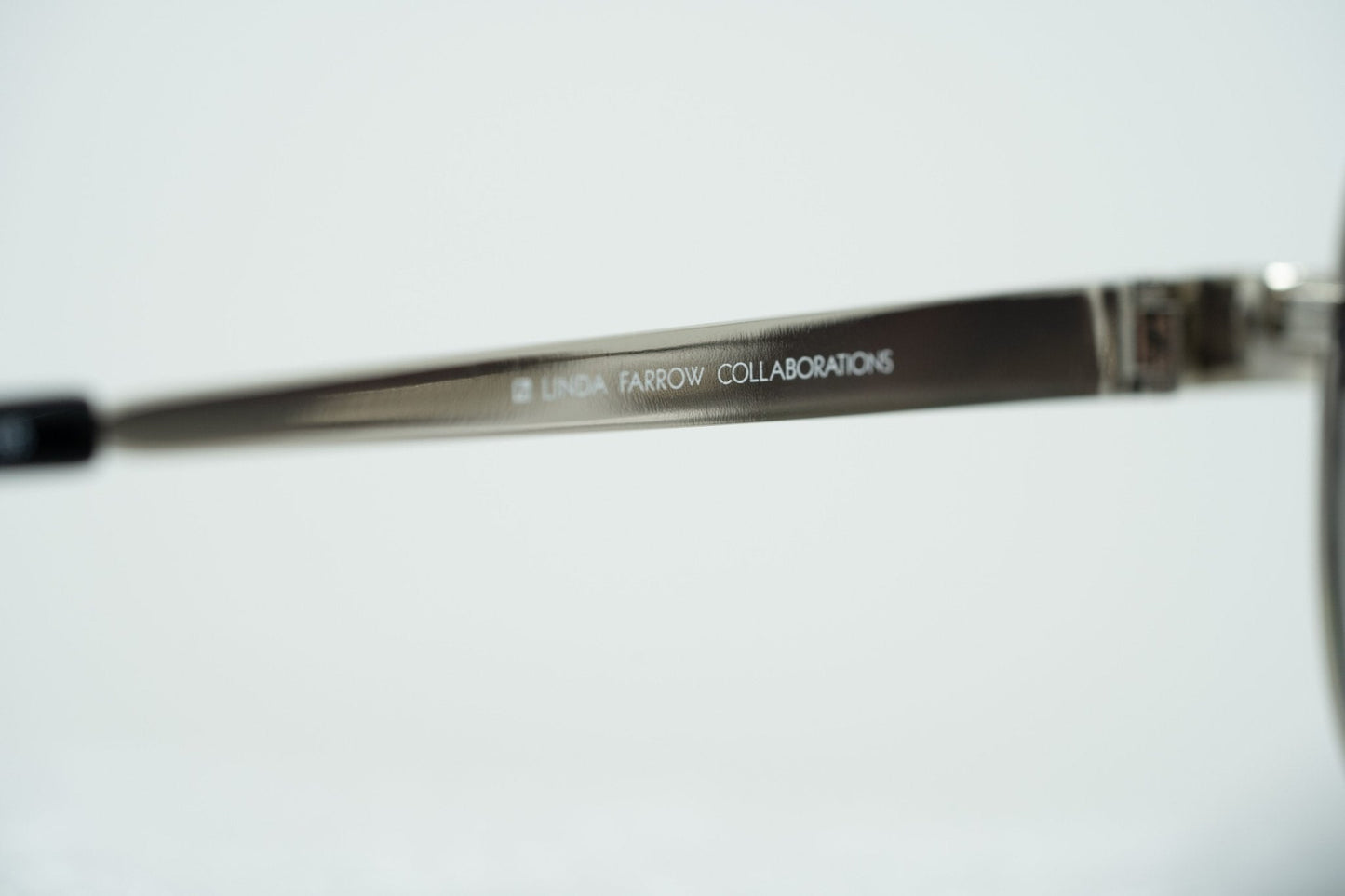 Oscar De La Renta Sunglasses Oversized Silver and Grey