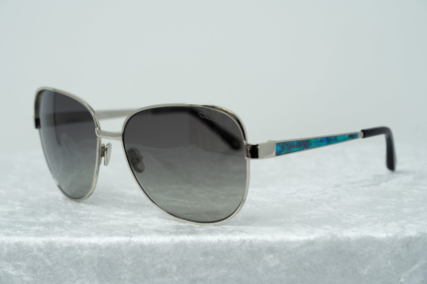 Oscar De La Renta Sunglasses Oversized Silver and Grey