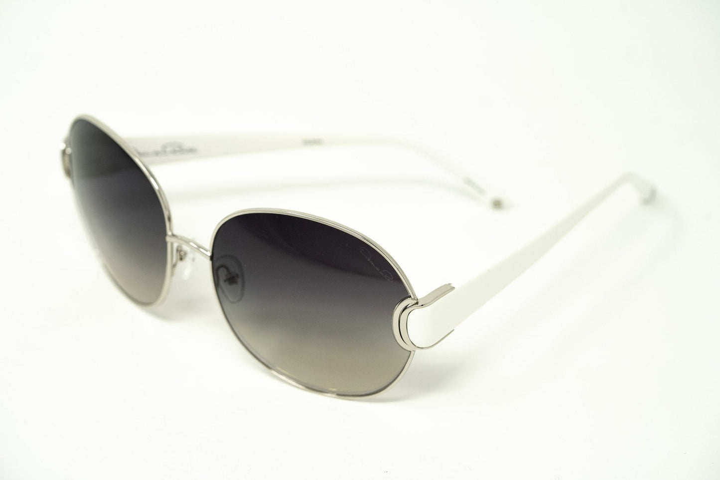 Oscar De La Renta Sunglasses Oversized Silver White and Grey
