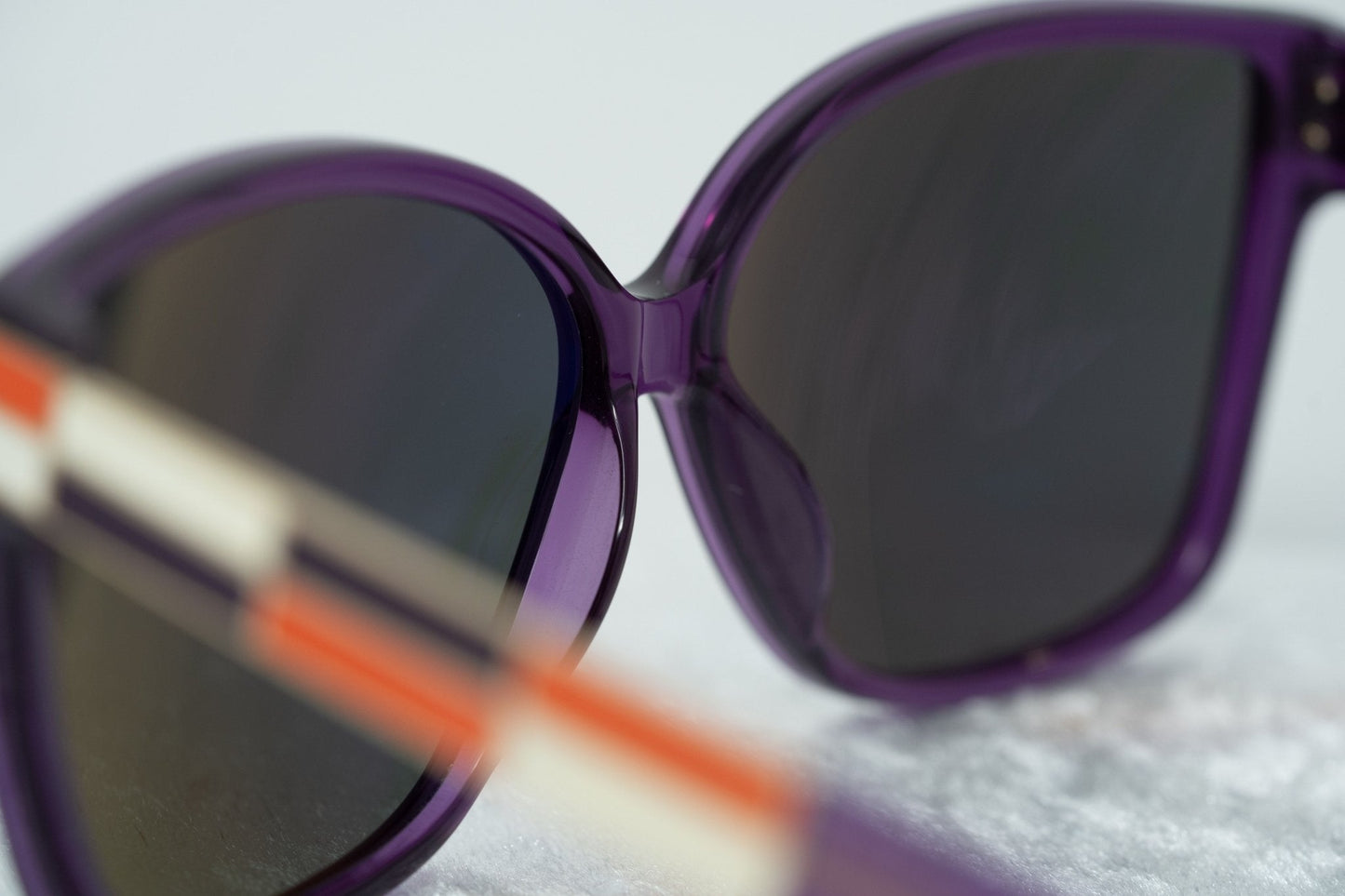Oscar De La Renta Sunglasses Oversized Purple and Green
