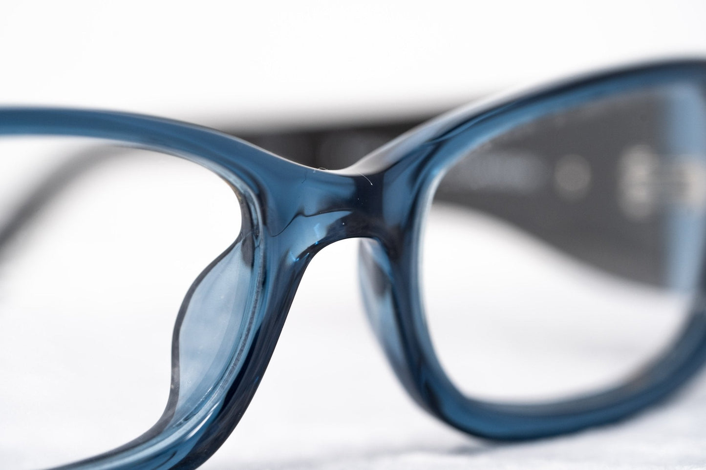 Oscar De La Renta Eyeglasses D-Frame Blue Brown and Clear