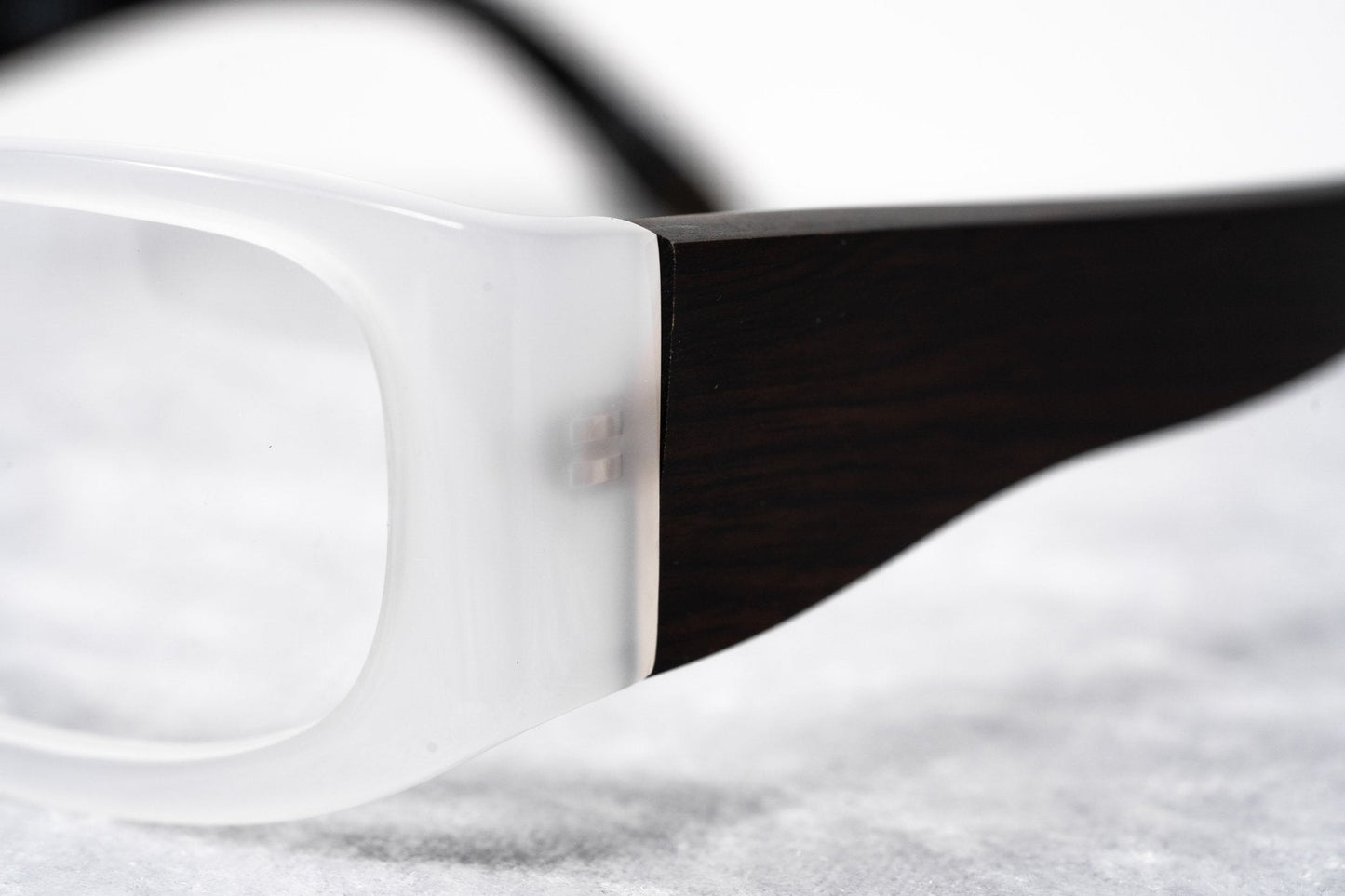 Oscar De La Renta Eyeglasses D-Frame Ivory and Clear