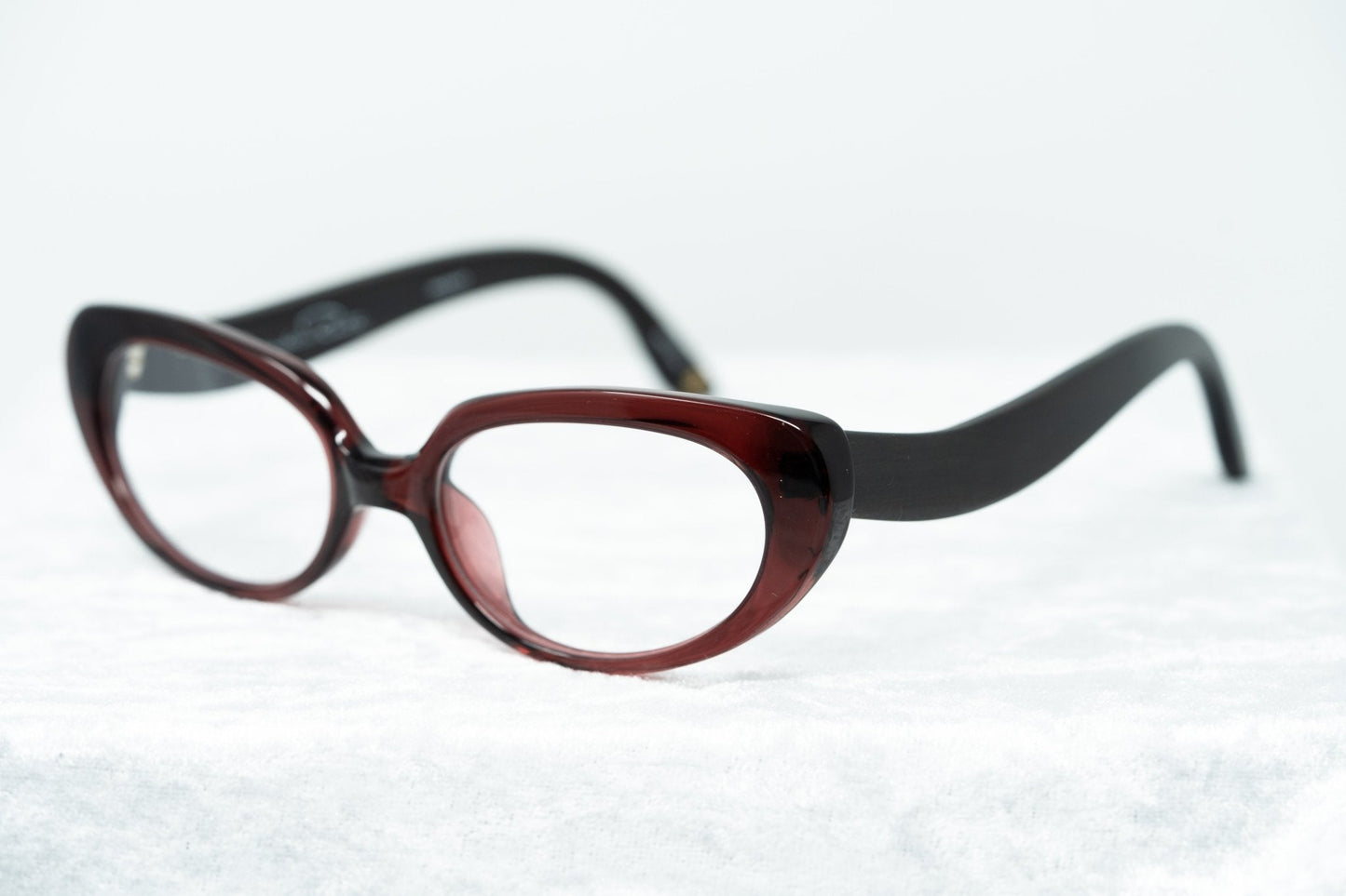 Oscar De La Renta Eyeglasses Oval Sandalwood Ruby and Clear