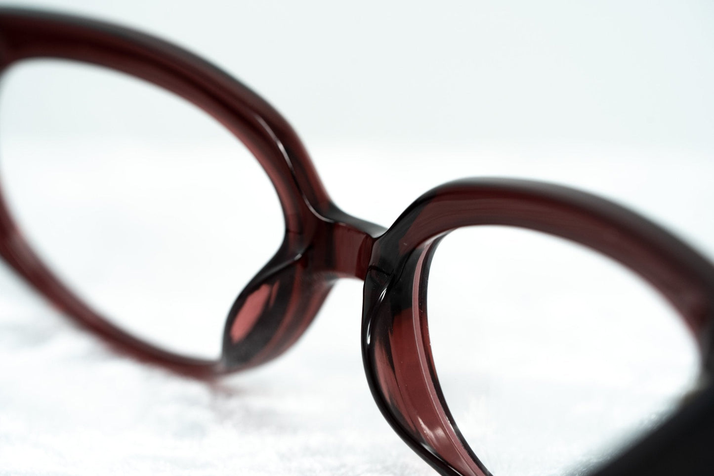 Oscar De La Renta Eyeglasses Oval Sandalwood Ruby and Clear