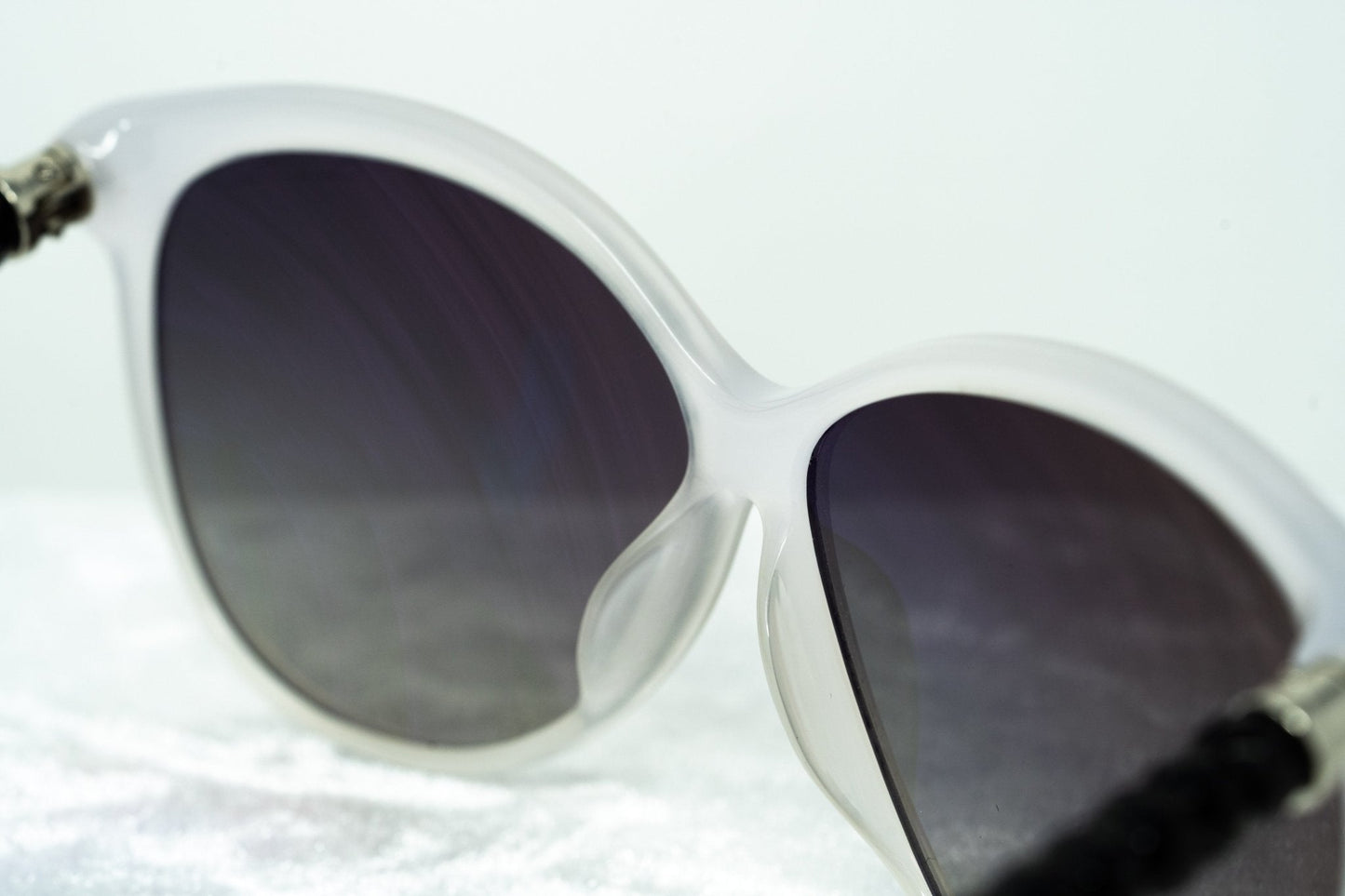 Oscar De La Renta Women Sunglasses Oversized Ivory and Grey