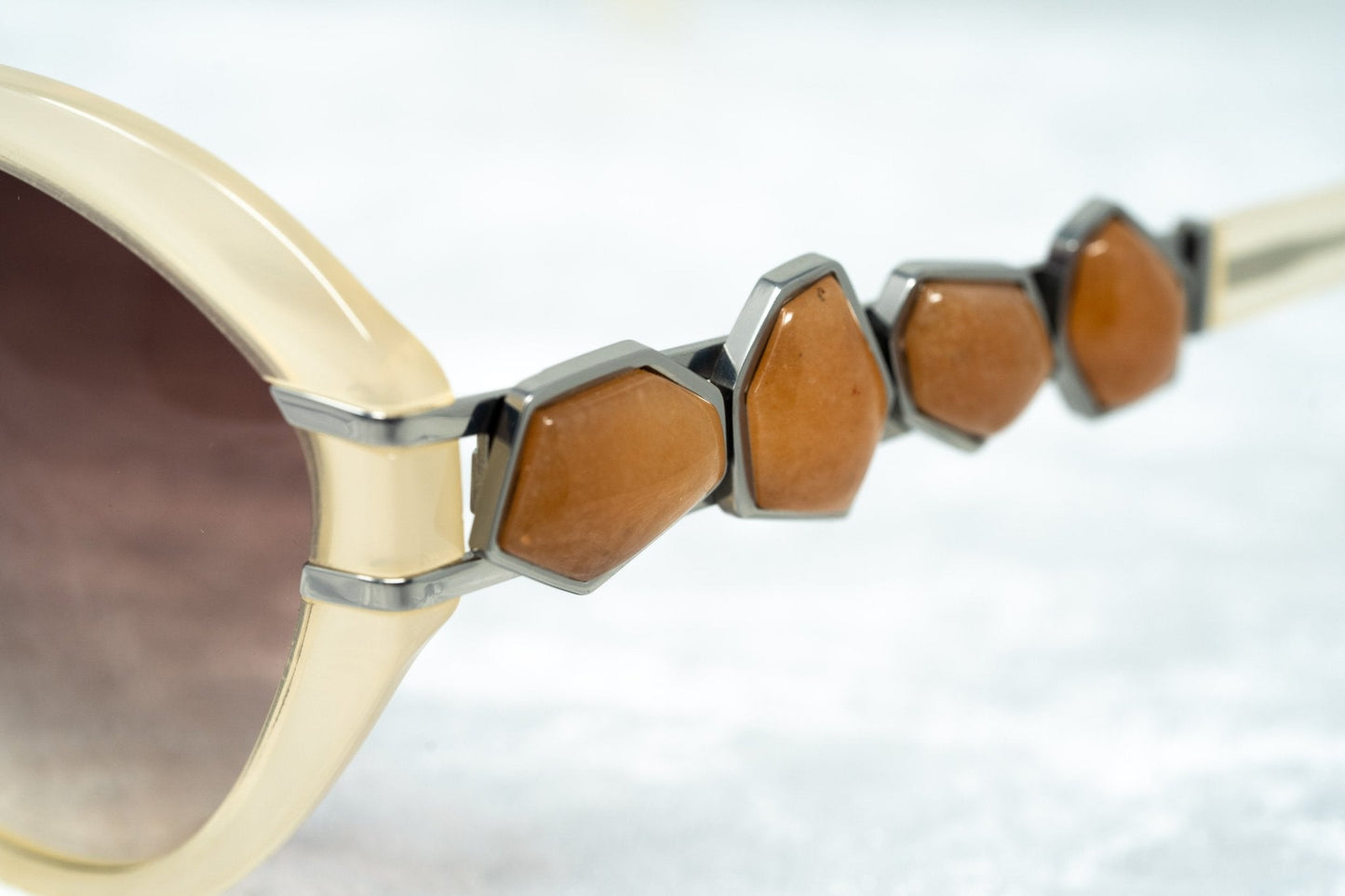 Oscar De La Renta Sunglasses Oversized Nude and Brown