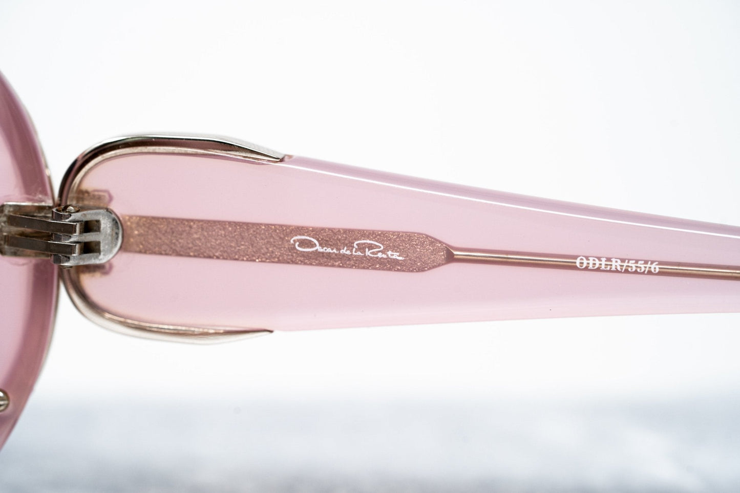Oscar De La Renta Sunglasses Oversized Pink and Dark Grey