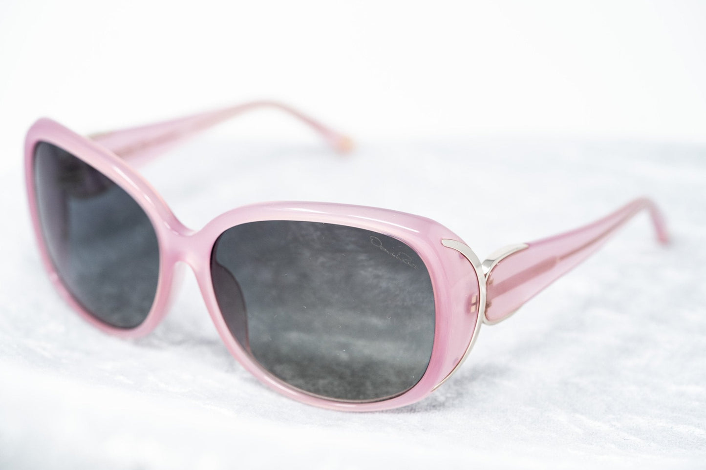Oscar De La Renta Sunglasses Oversized Pink and Dark Grey