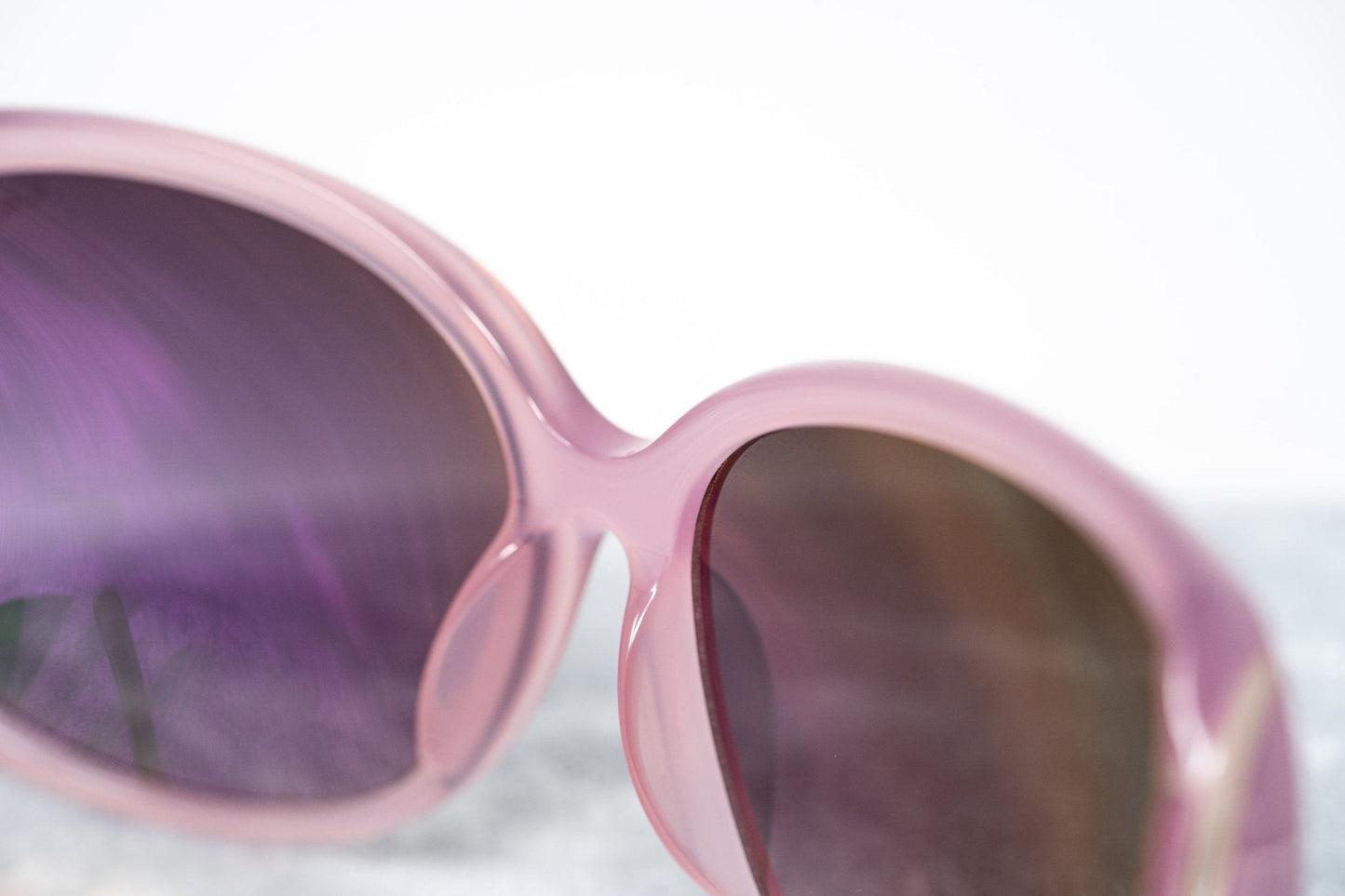 Oscar De La Renta Sunglasses Oversized Pink and Dark Grey