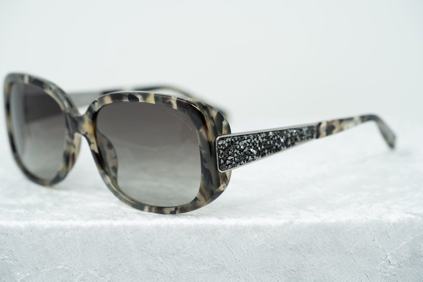 Oscar De La Renta Sunglasses Oversized Tortoiseshell and Grey