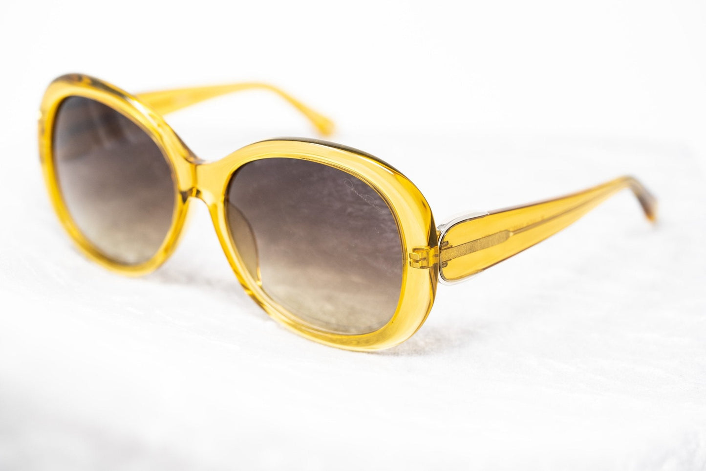 Oscar De La Renta Sunglasses Oversized Yellow and Brown