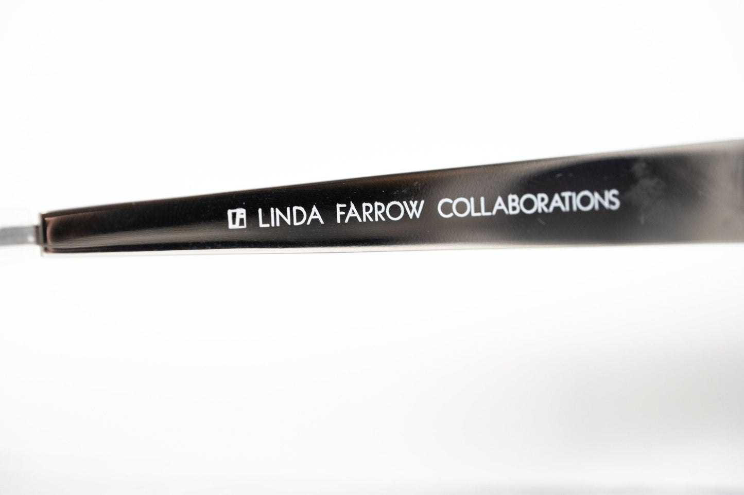 Oscar De La Renta Sunglasses Round Ivory and Grey