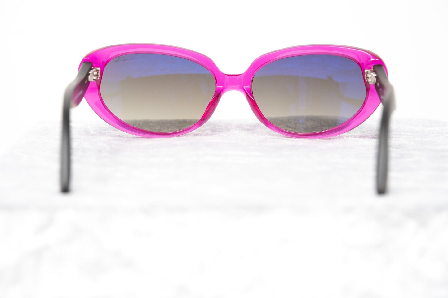 Oscar De La Renta Sunglasses Oval Pink and Grey