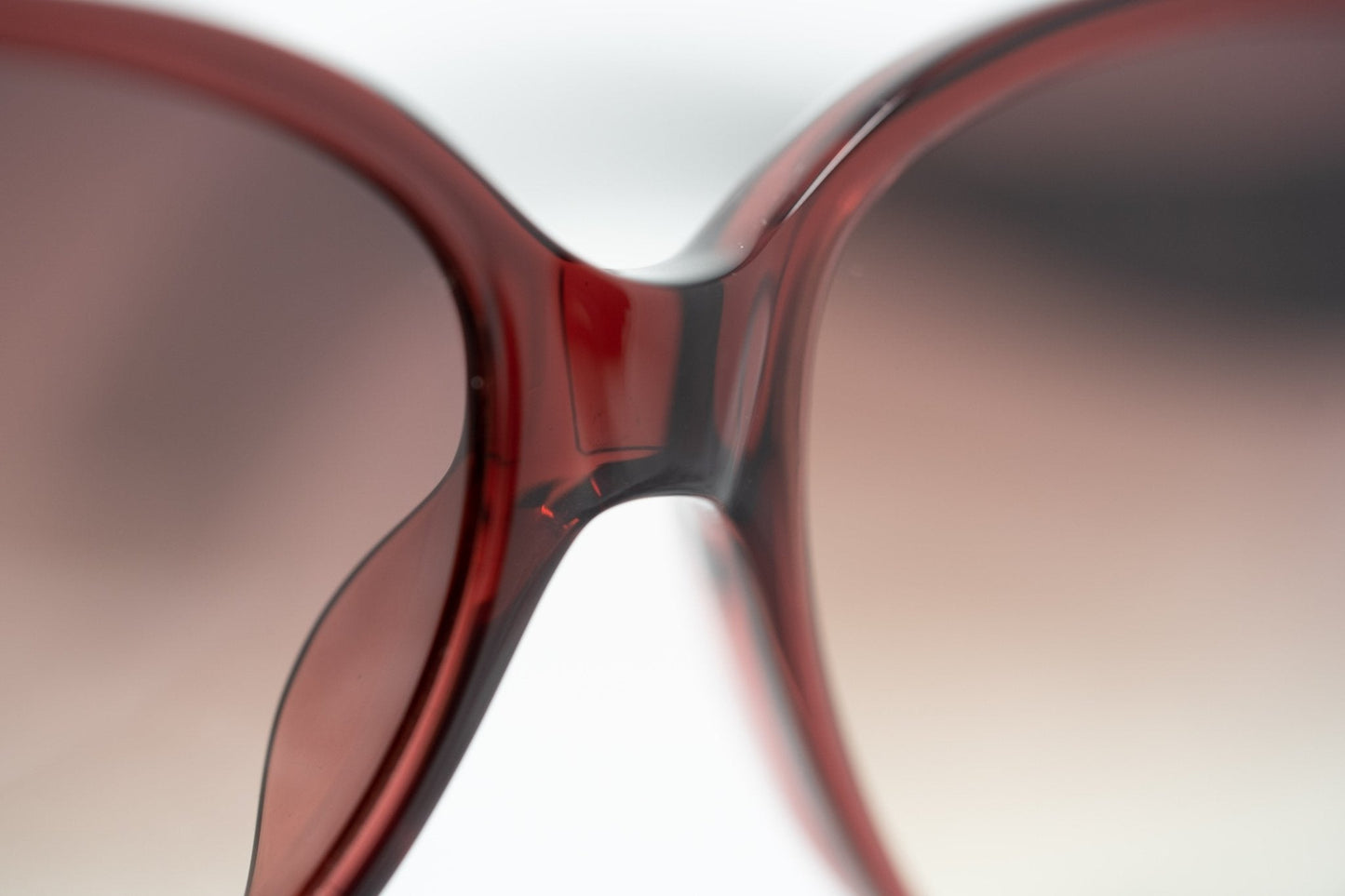Oscar De La Renta Sunglasses Oval Red and Brown