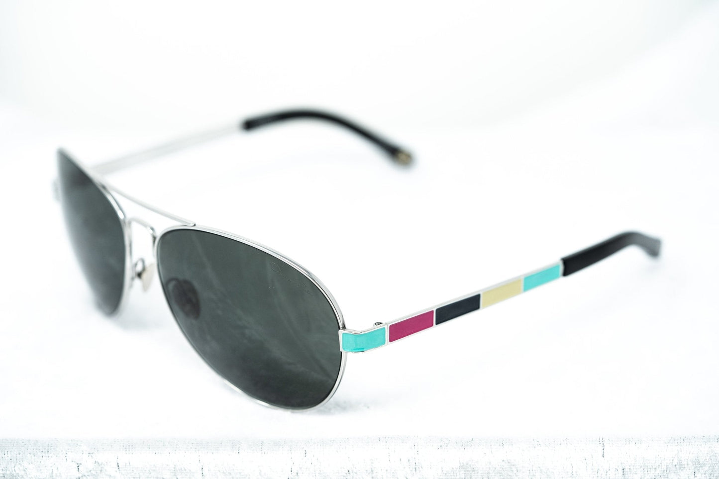Oscar De La Renta Sunglasses Silver and Grey