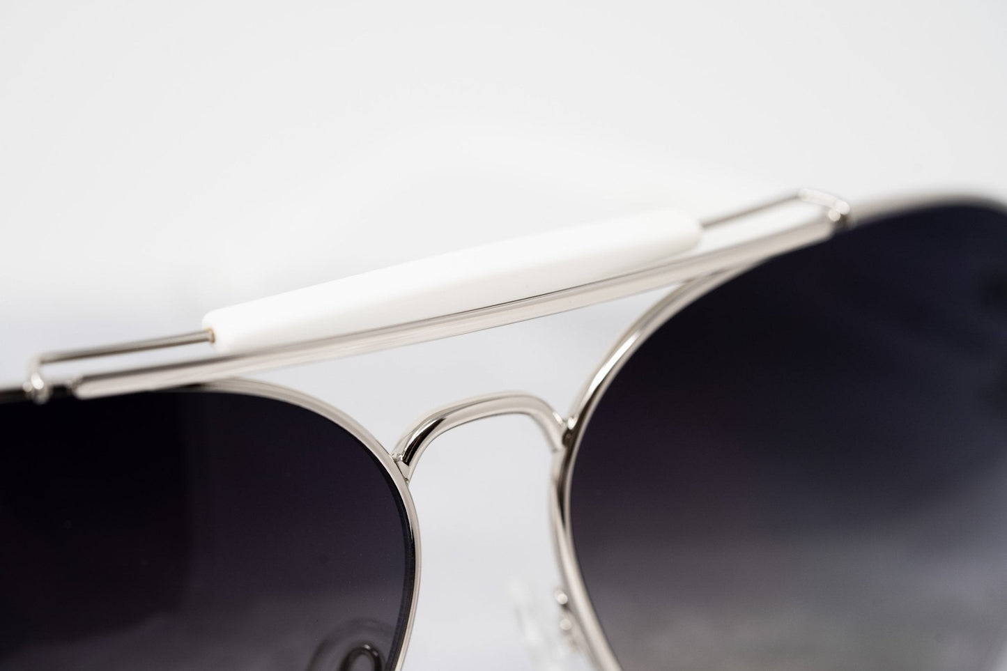Oscar De La Renta Sunglasses Oversized Silver and Dark Grey