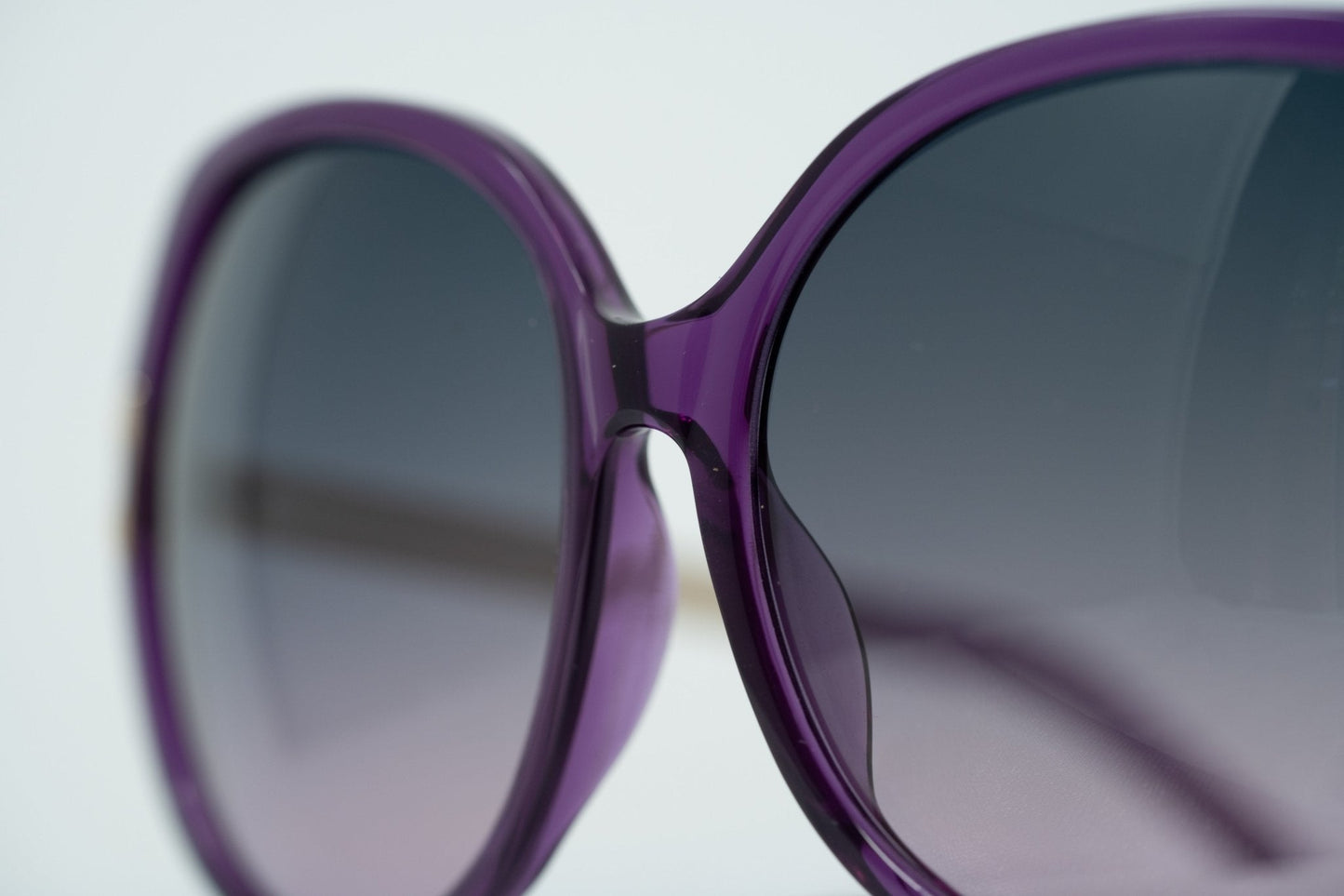 Oscar De La Renta Sunglasses Oversized Purple and Grey