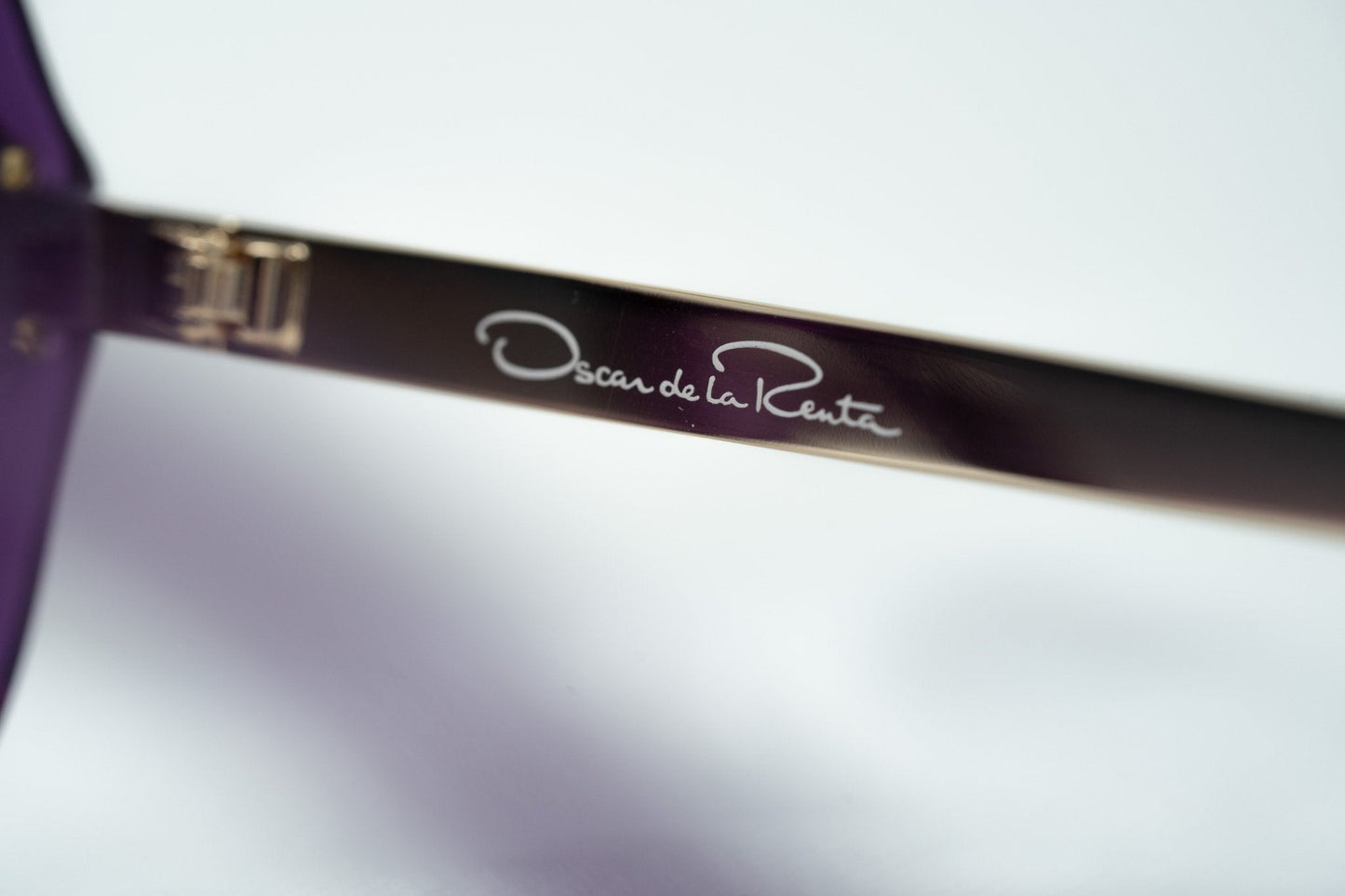 Oscar De La Renta Sunglasses Oversized Purple and Grey