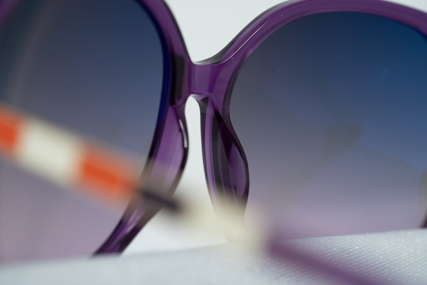 Oscar De La Renta Sunglasses Oversized Purple and Grey