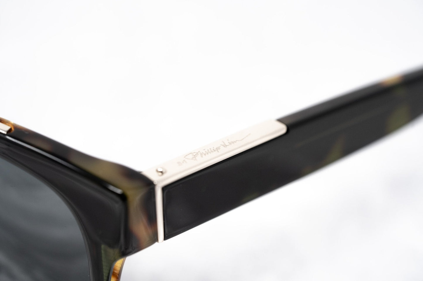 Phillip Lim Men's Sunglasses Rectangular Tortoiseshell and Fog Green PL144C6SUN