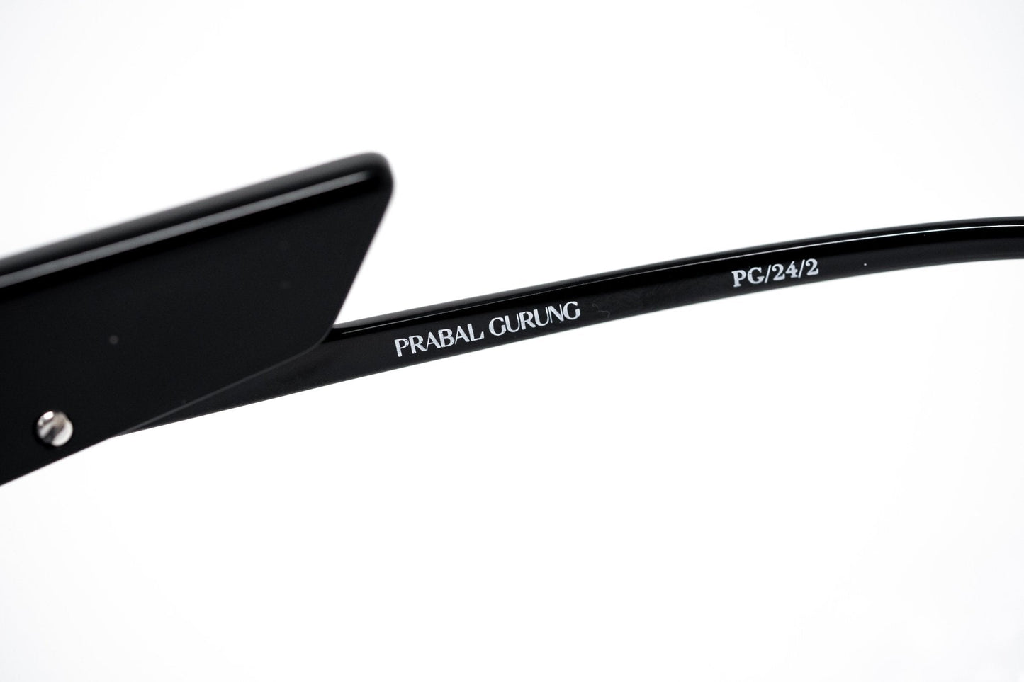 Prabal Gurung Sunglasses Round Black and Smoke