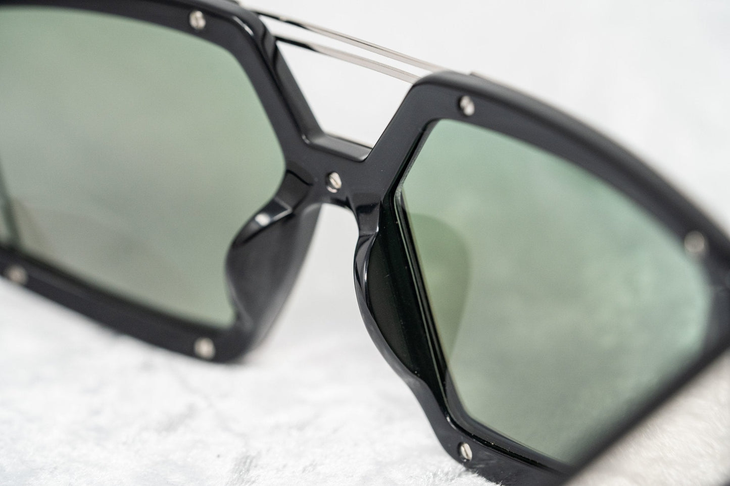 Prabal Gurung Sunglasses Rectangular Black and Purple PG3C4SUN