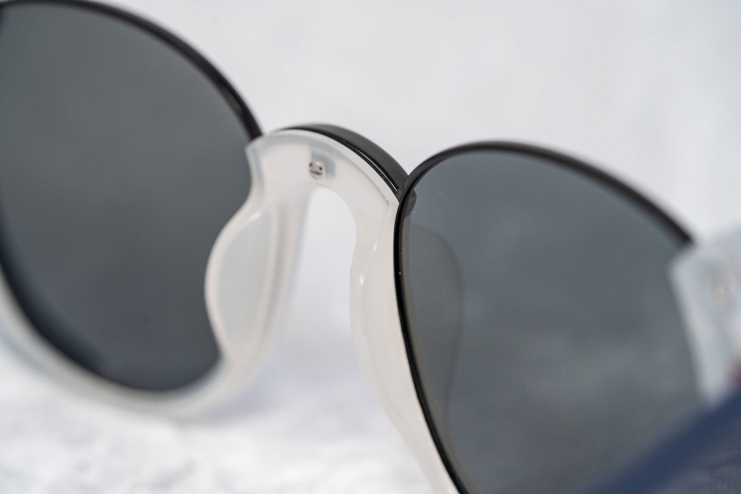 Prabal Gurung Sunglasses Round Black and Blue