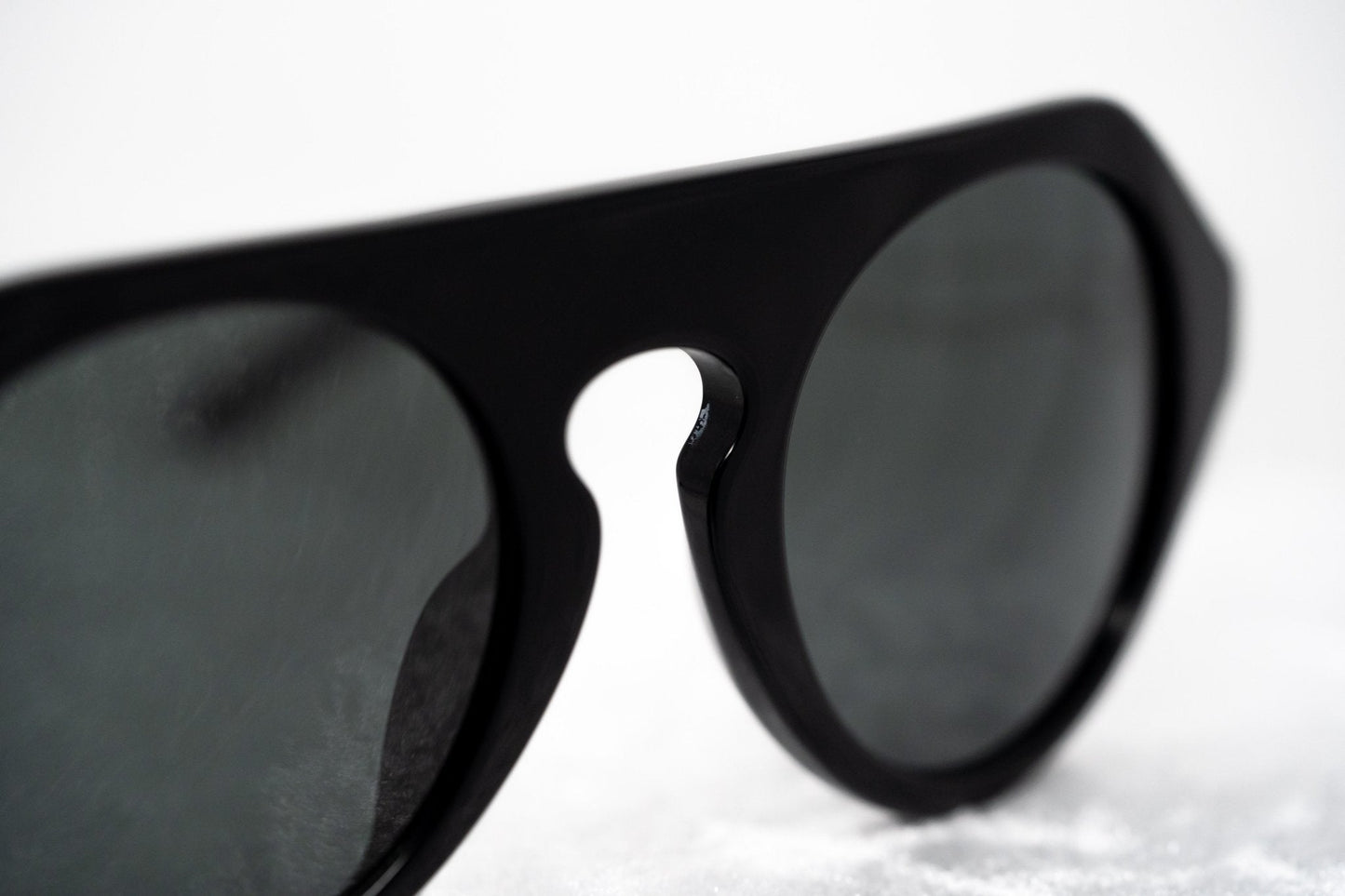 Prabal Gurung Sunglasses Round Black and Grey