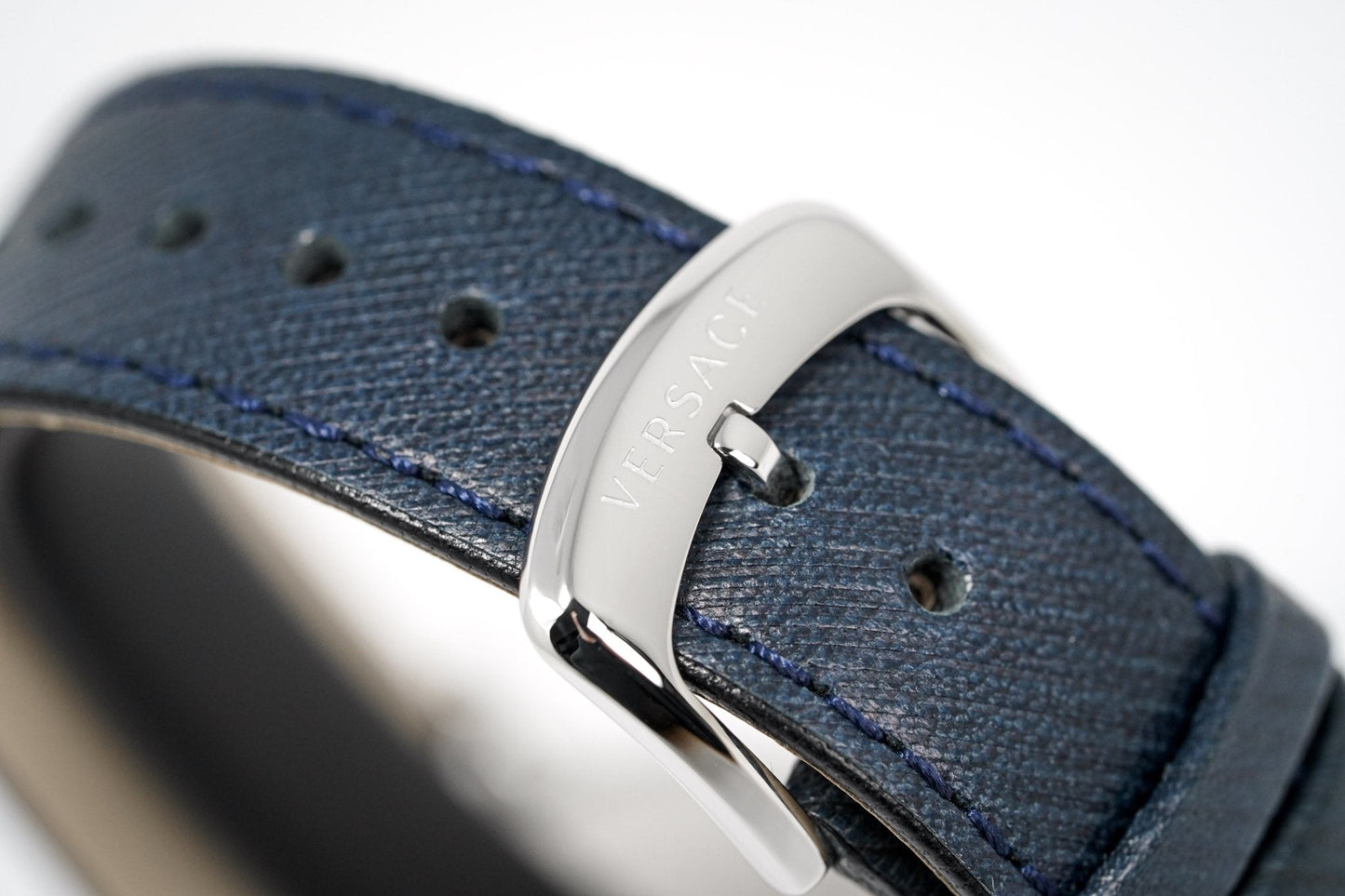Versace Men's Watch V-Circle Blue VE5A00120