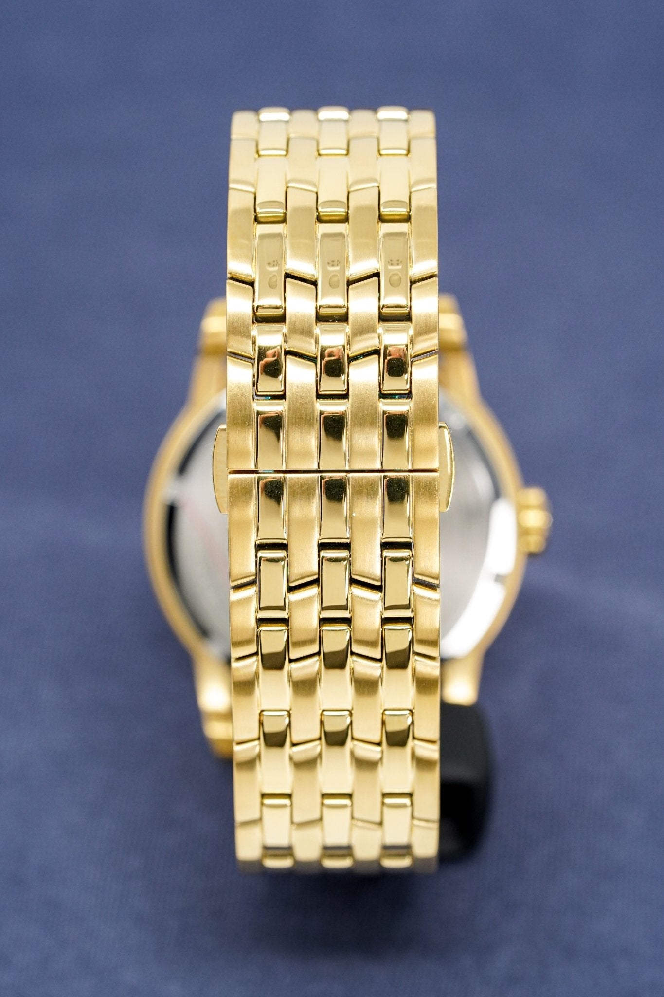 Versace Men's Watch Viamond Gold VEPO00420