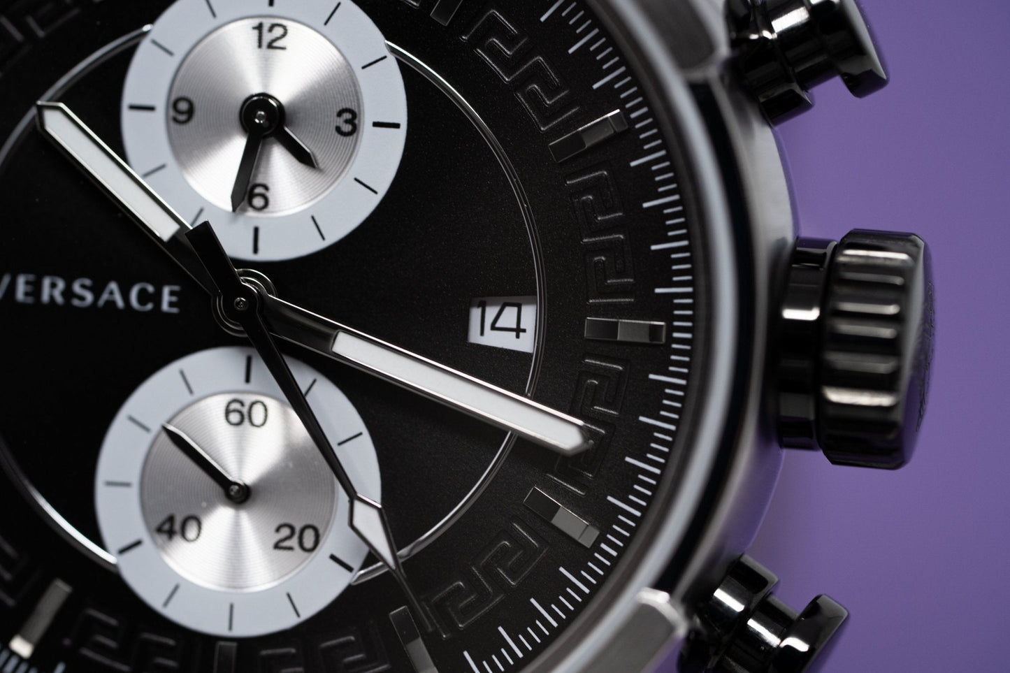 Versace Men's Watch Chrono Urban 44mm Black VEV400119